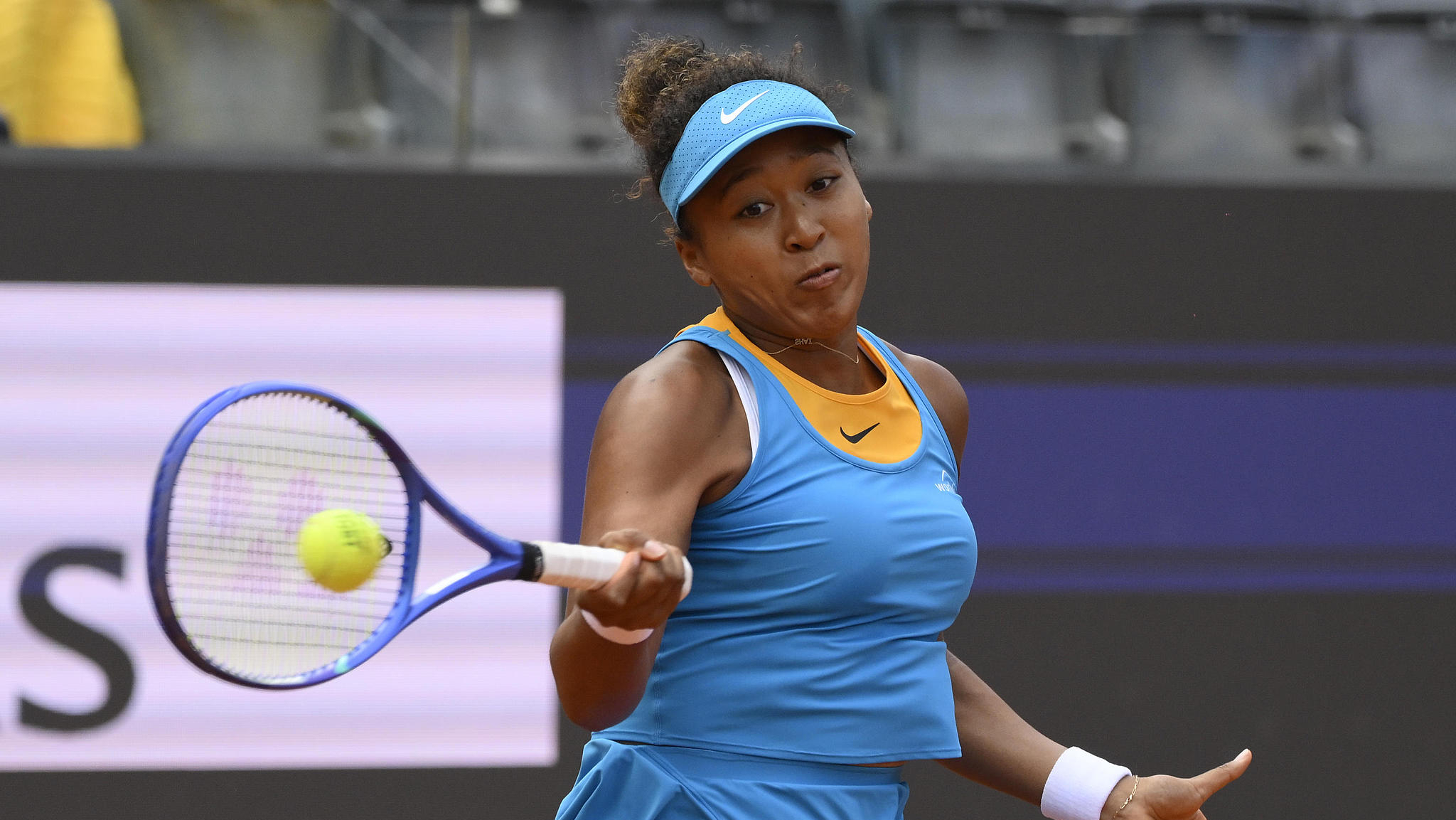 包含大坂直美在巴黎圣日耳曼比赛中战术调整,败北引发热议!观众掌声雷动的词条 包含大坂直美在巴黎圣日耳曼比赛中战术调整,败北引发热议!观众掌声雷动的词条