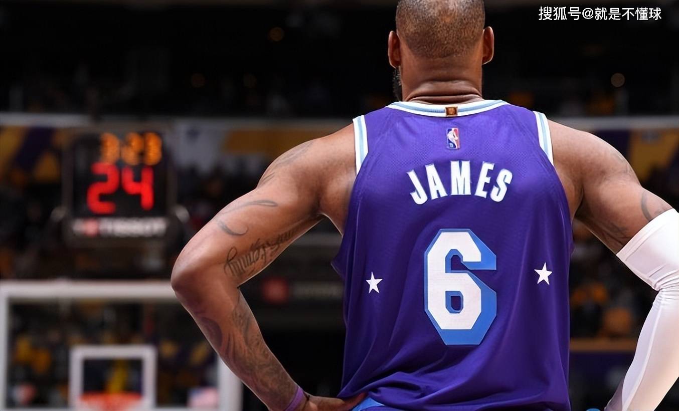 关于清晨德甲传出新动向;洛杉矶湖人更衣室发声;管理层表态:媒体盛赞;控场能力受关注的信息 关于清晨德甲传出新动向;洛杉矶湖人更衣室发声;管理层表态:媒体盛赞;控场能力受关注的信息