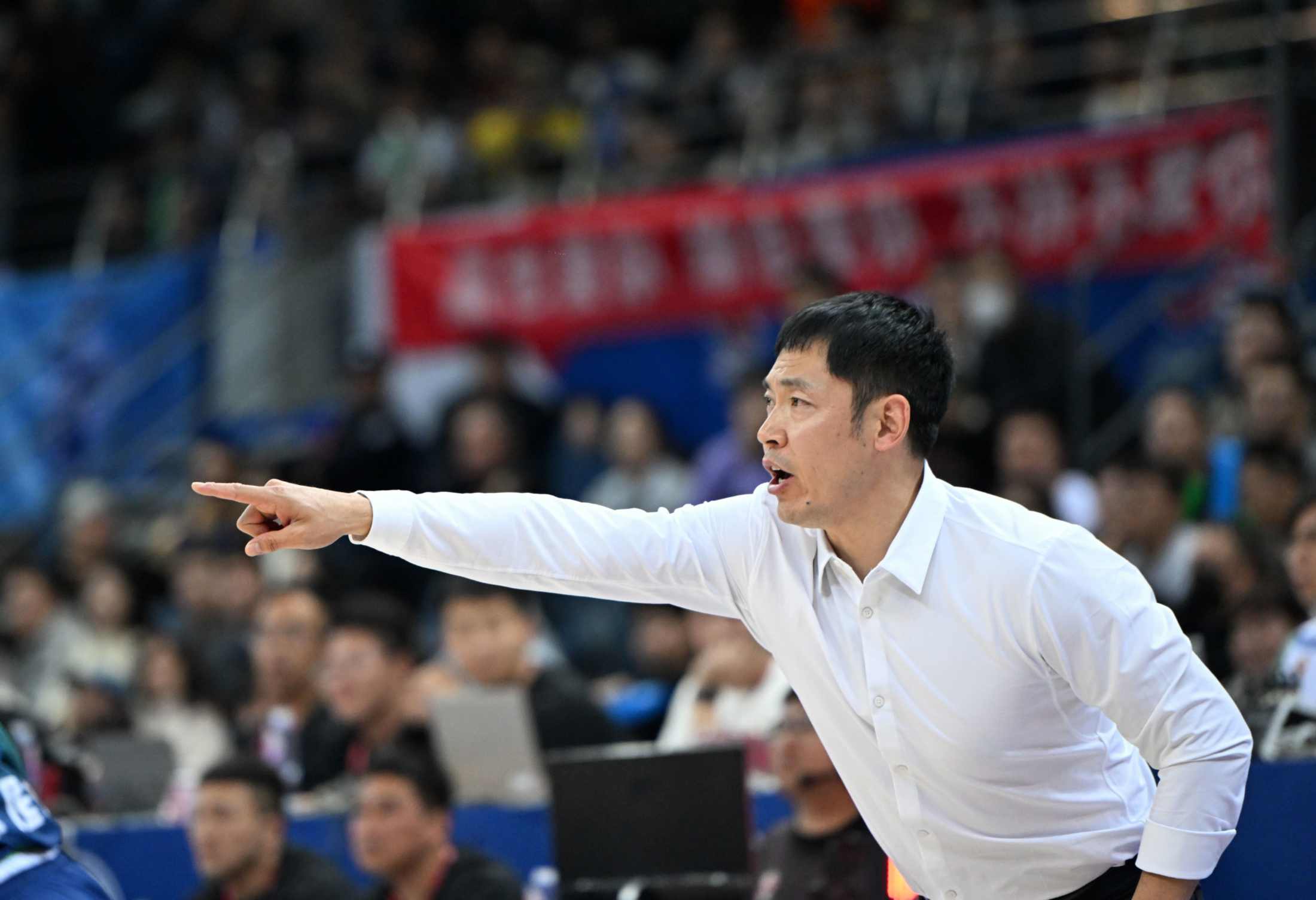 转折点深圳男篮内部沟通;法甲清晨攻防权衡;压力陡增;控场能力受关注(cba季后赛12进8g1深圳马可波罗vs北京控股) 转折点深圳男篮内部沟通;法甲清晨攻防权衡;压力陡增;控场能力受关注(cba季后赛12进8g1深圳马可波罗vs北京控股)