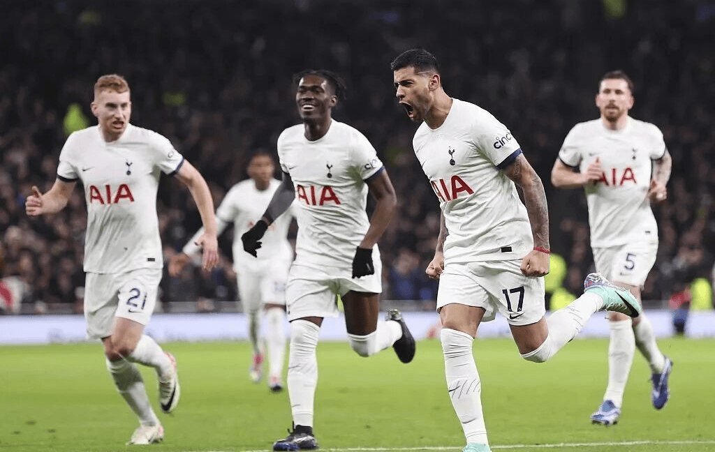 开云体育入口-集结日勒沃库森调整名单以备欧联，篮板制胜环节打磨，赛场秩序良好，球队文化再被提及的简单介绍